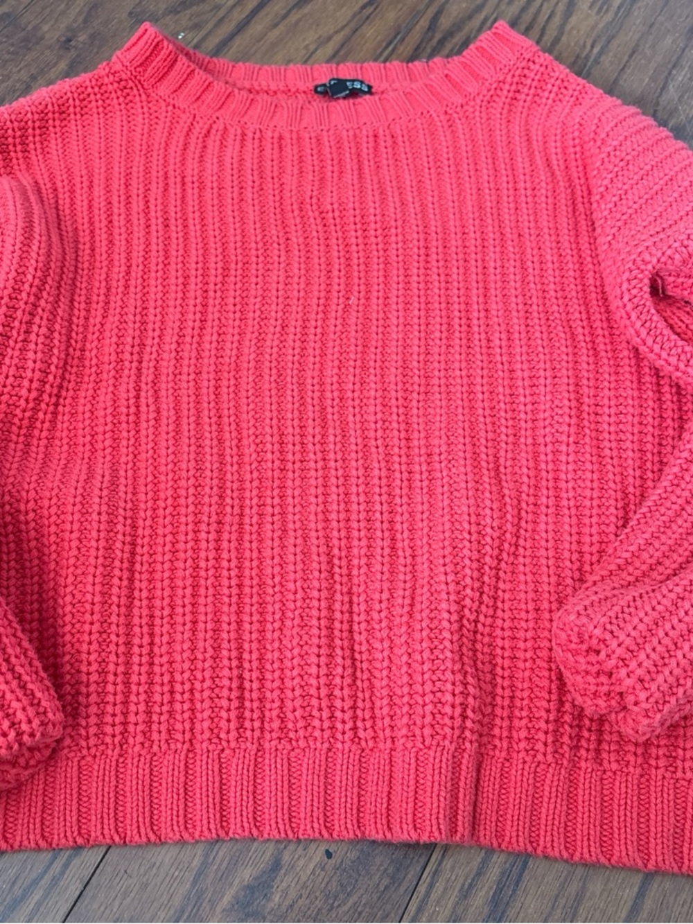 Express Coral Ribbed Crewneck Sweater